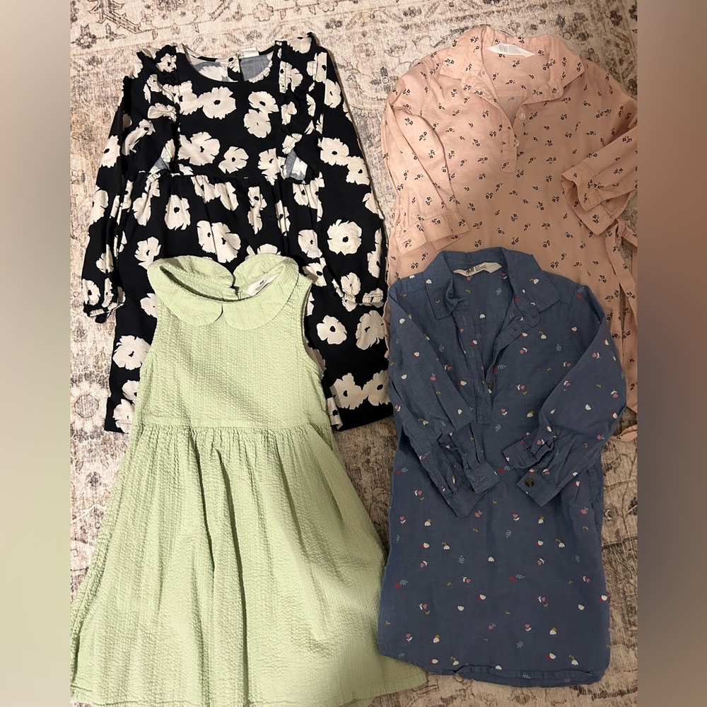 size 4–5-year-old girl dresses from H&M made of cotton blend